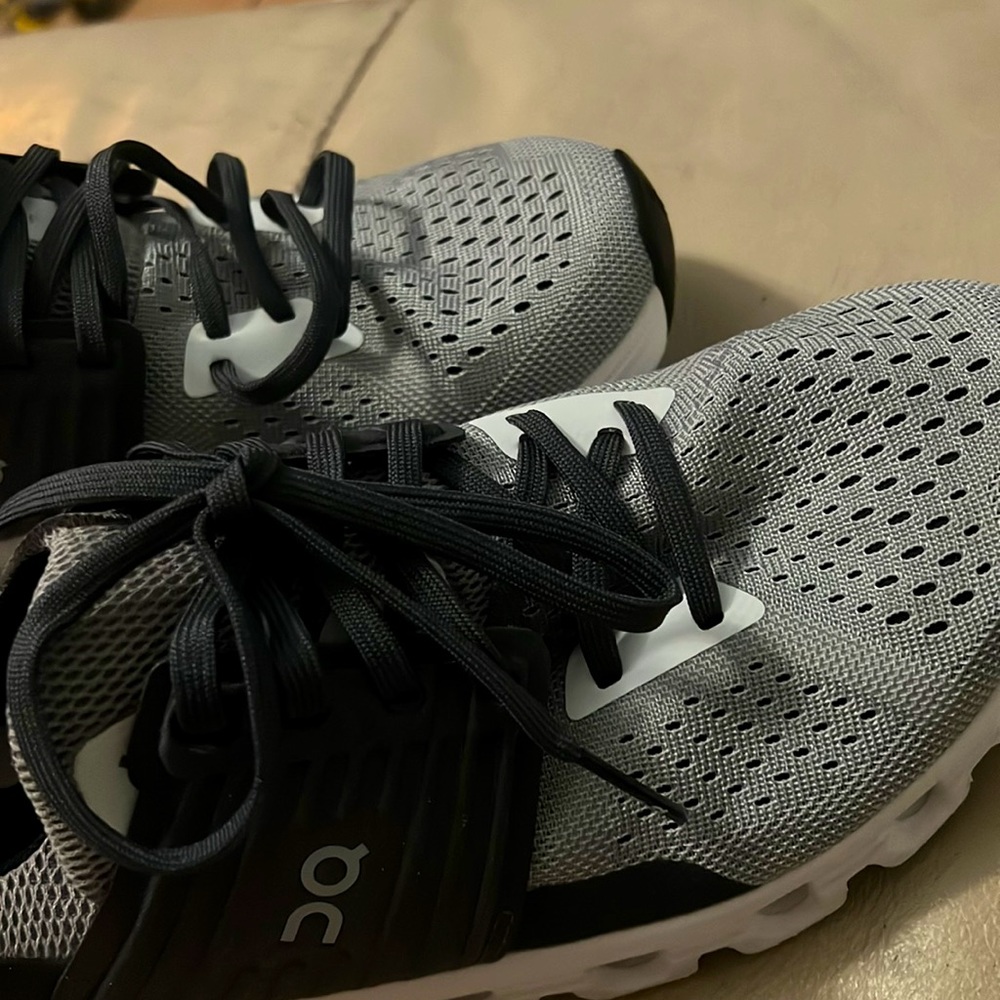 Brand new, size 8, fits like a 7.